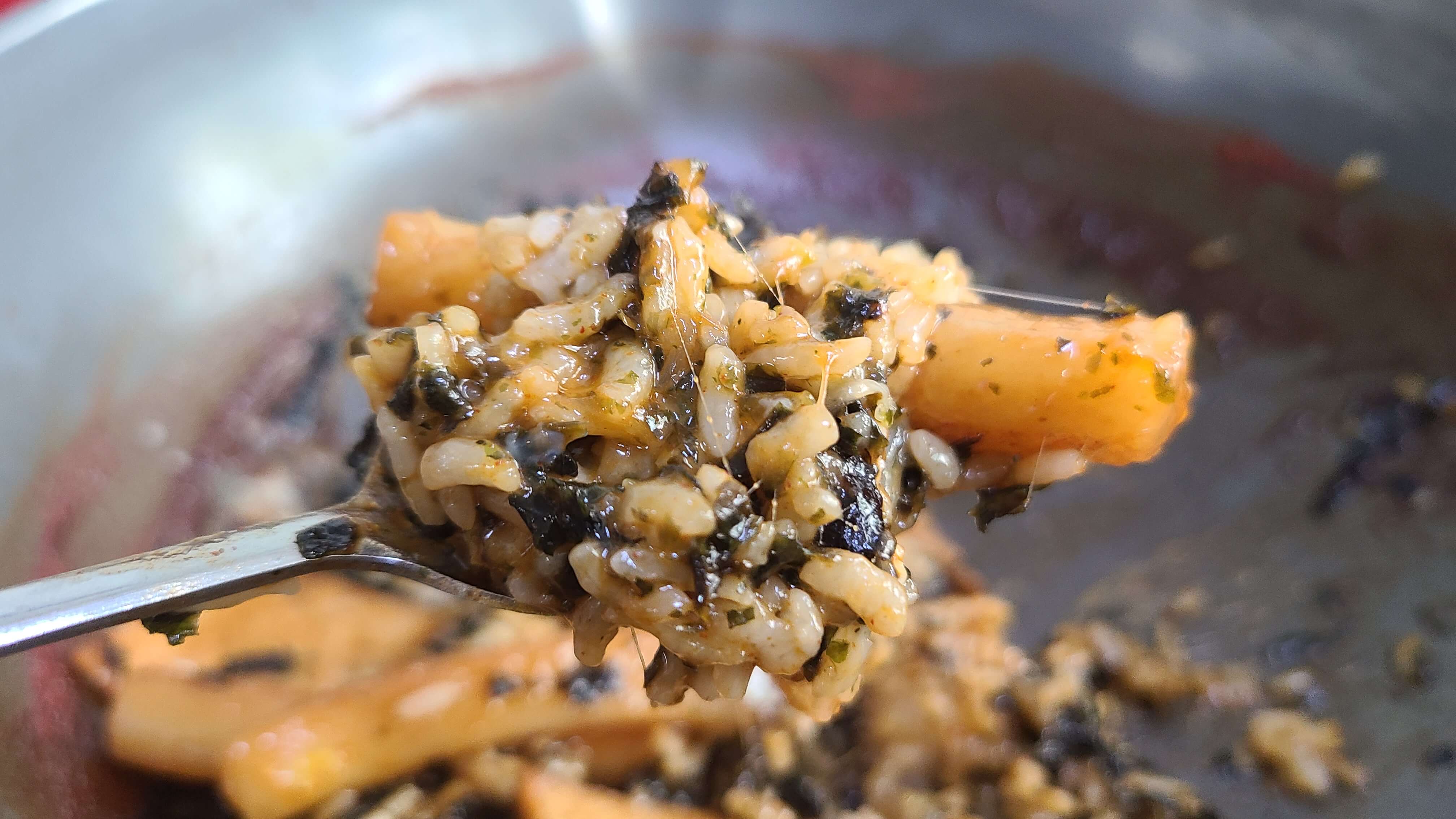 서신분식-볶음밥-한입