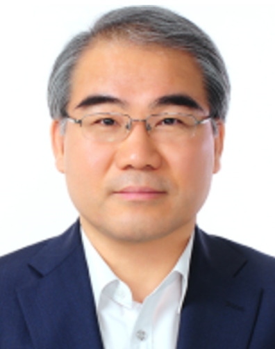 조한창
