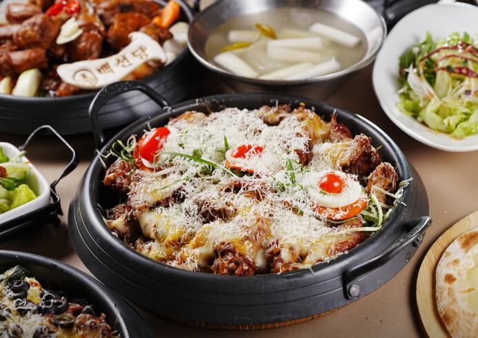 생생정보 고수의 부엌 백선당찜닭 이색 찜닭 냄비피자