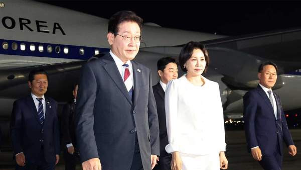 이 대통령 순방 귀국, 인도&middot;베트남 순방 8000만불 수출 성과와 호르무즈 봉쇄 위기 관리