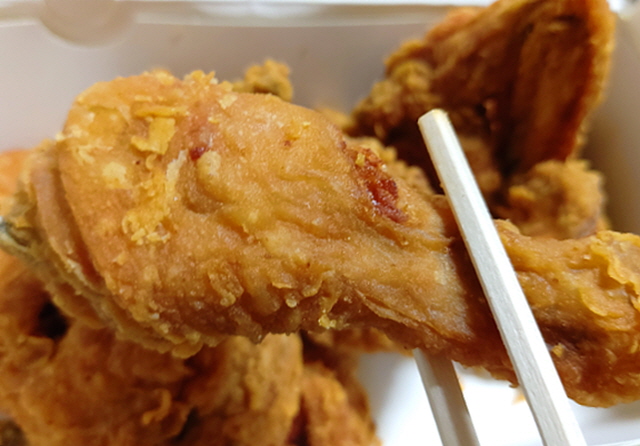 후라이드 닭다리