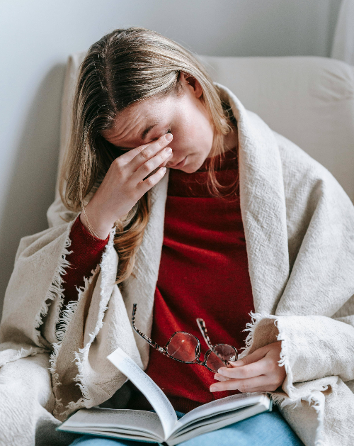 노안 되돌릴 수 있을까? 40대부터 필수인 노안 방지 눈 운동