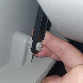 글로브-박스-분리