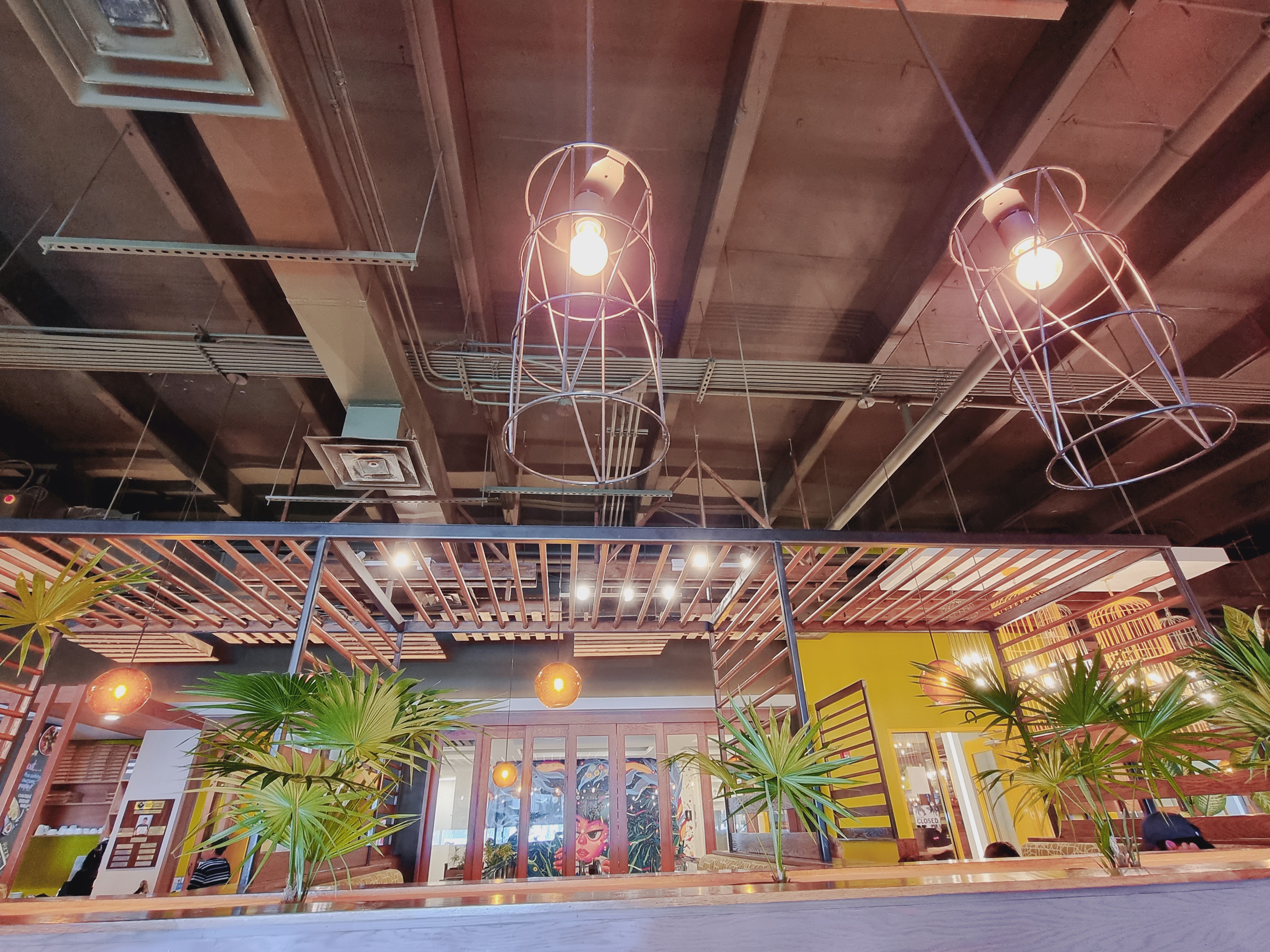 괌맛집 미국음식 피자와 샐러드 맛집 California Pizza Kitchen