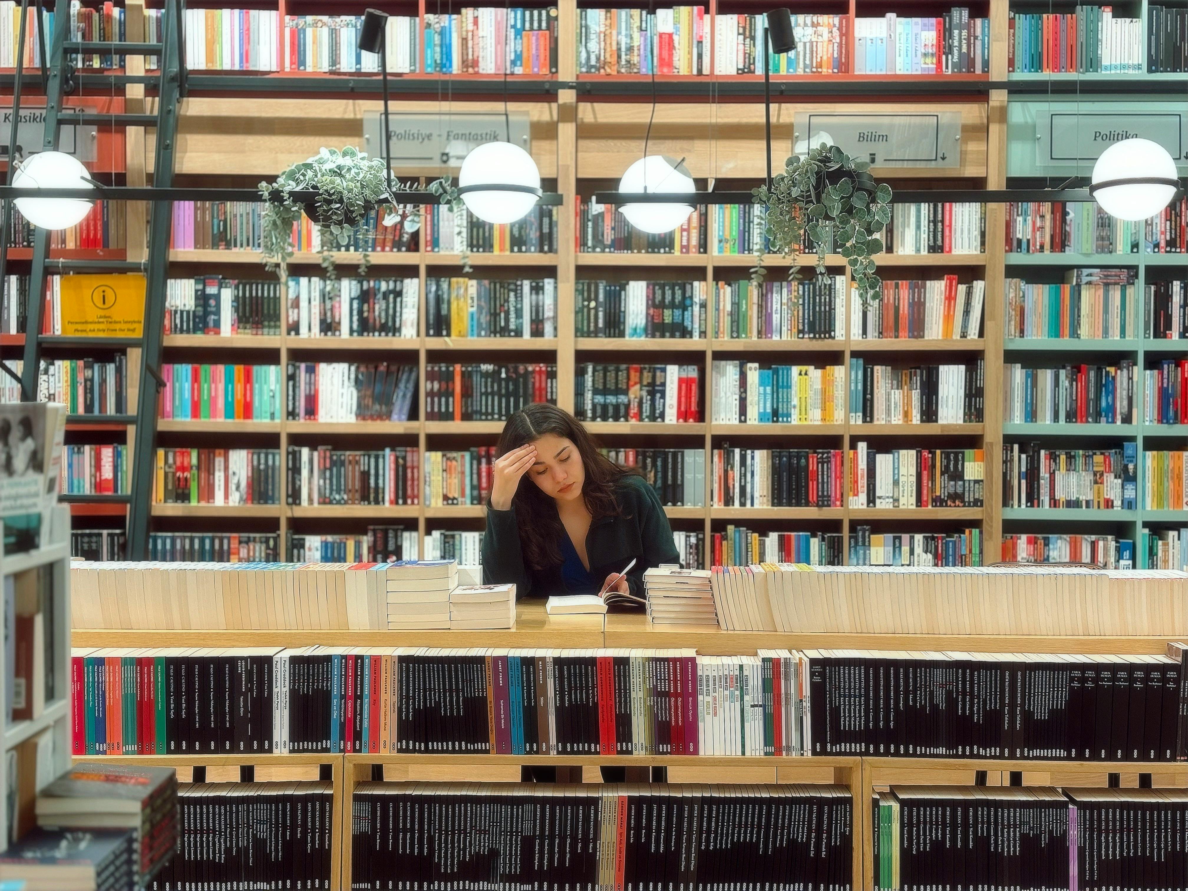 학생도 쉽게 시작하는 경제 공부! 용돈 관리부터 소액 투자까지 총정리