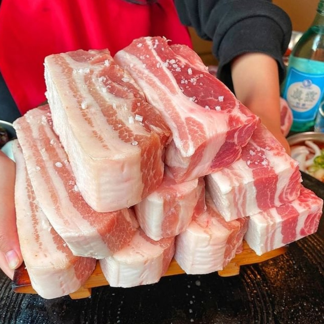 동두천솥뚜껑삼겹살