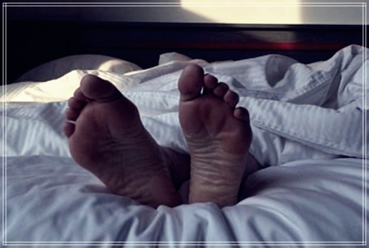 알아두면 좋은 잠꼬대의 원인과 대처법