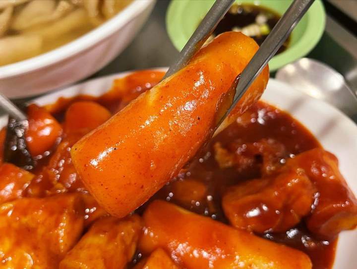 생활의달인 떡볶이 포항 맛집 40년 전통 떡볶이 소스 찰떡궁합 핫도그 임화묵 임현정 달인 은둔식달 오늘 방송 정보