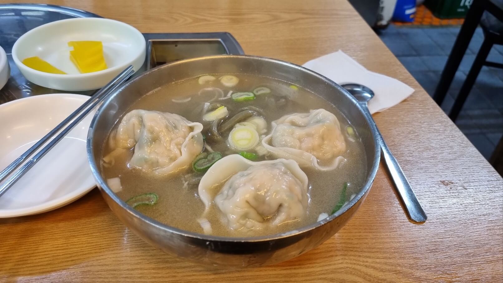 을지칼국수-칼국수-나온사진-2