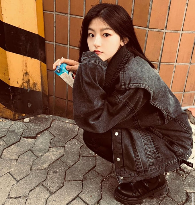 키스 오프 라이프 패션