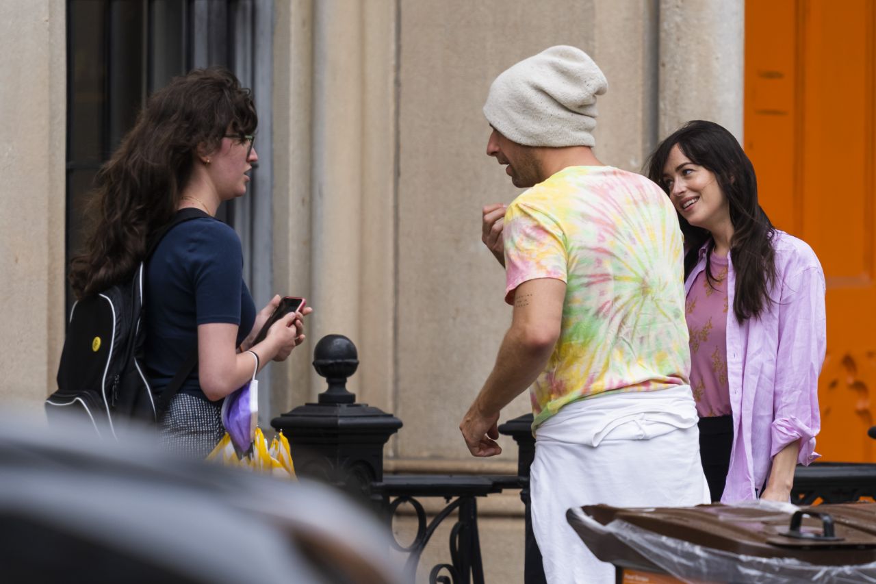 크리스마틴 다코타존슨