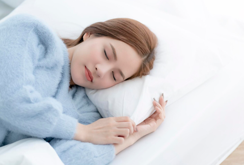 잠들기 전 습관이 숙면에 미친 영향에 대한 생각: 하루의 마무리가 잠의 질을 바꾼다