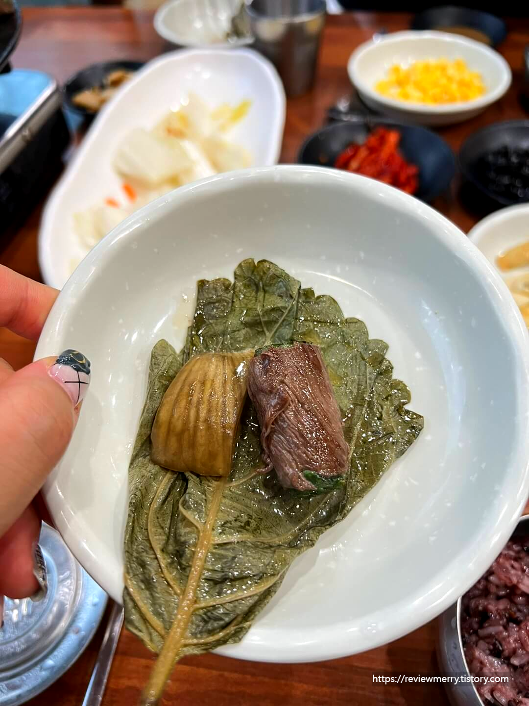 양파&amp;#44;깻잎&amp;#44; 고기말이 쌈