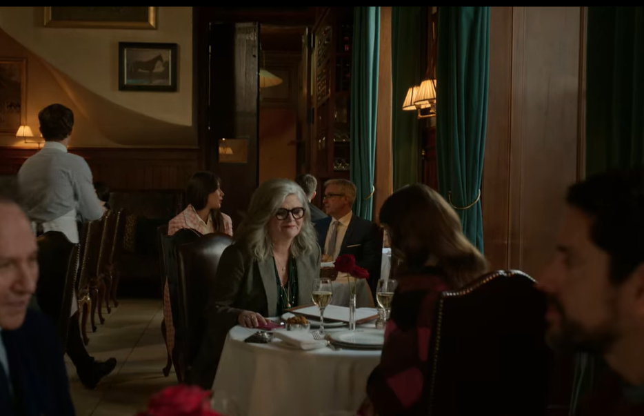 에밀리-파리에-가다-시즌1-9화