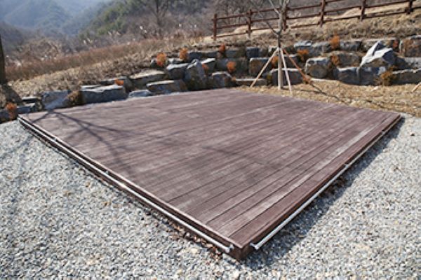 대둔산수락캠핑장_데크