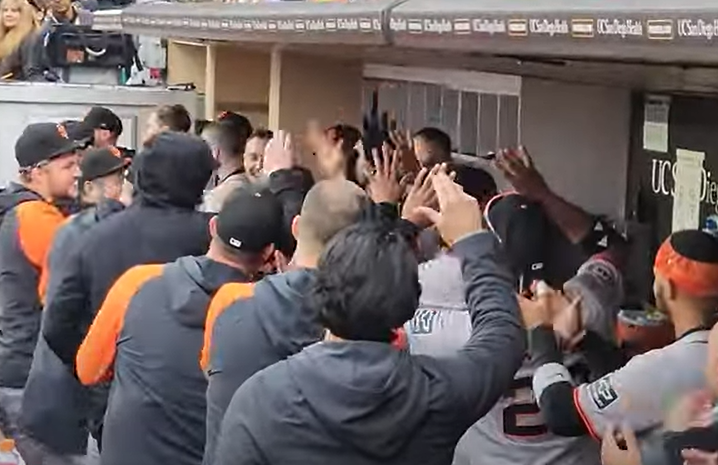 이정후 첫홈런 하이라이트