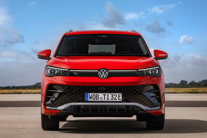 폭스바겐 신형 티구안 풀체인지 국내 출시 디자인 성능 제원