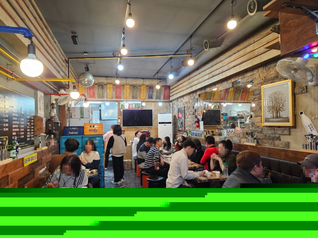 전뱅이 망포역 내부