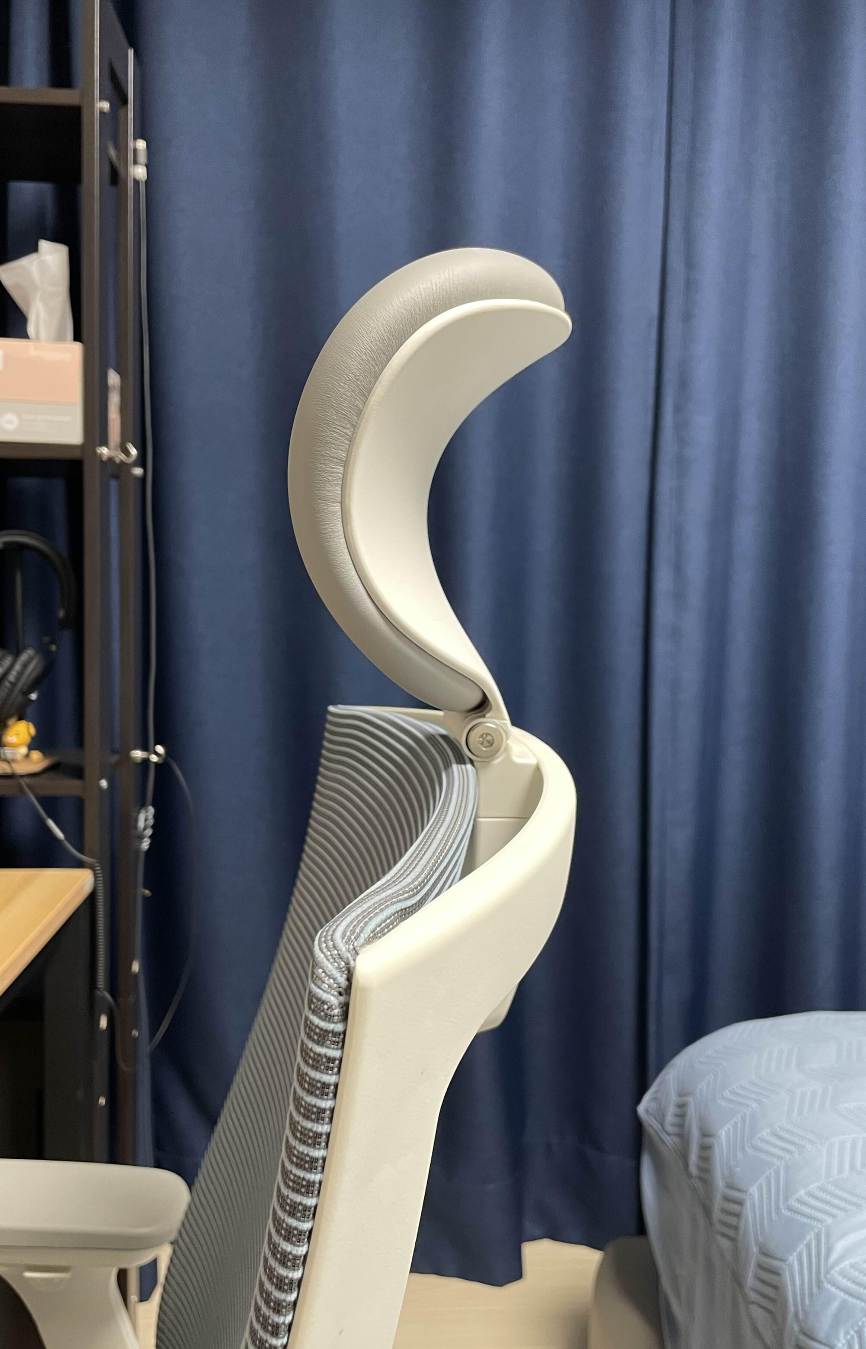 시디즈 T50 air HLDA 헤드레스트 각도조절