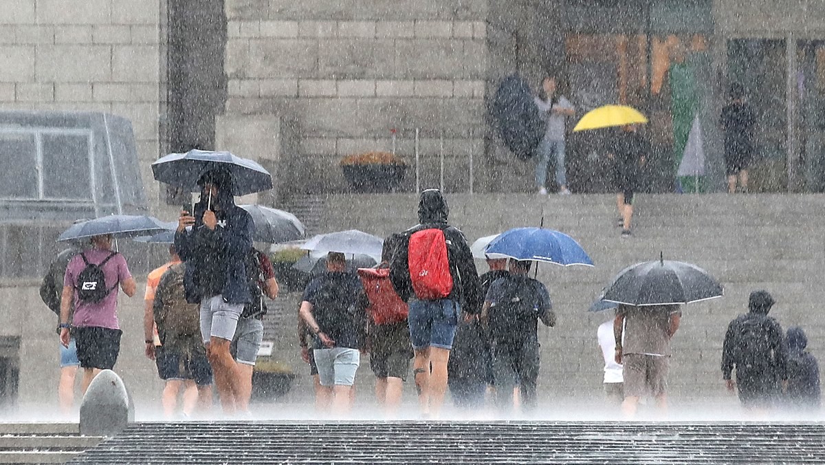 비 쏟아지는 서울 전경 자료 사진