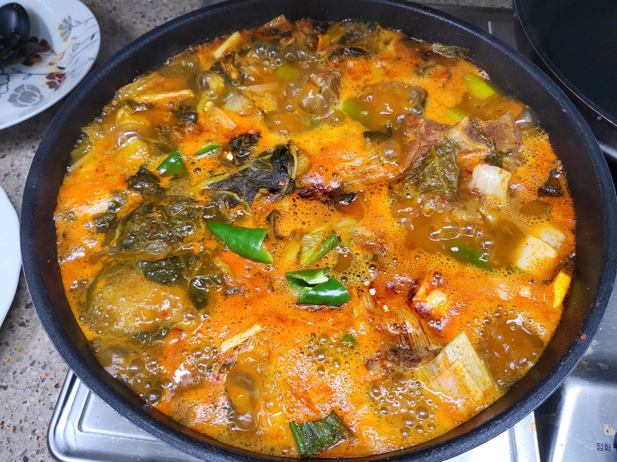 삼미뼈감자탕 - 냄비1