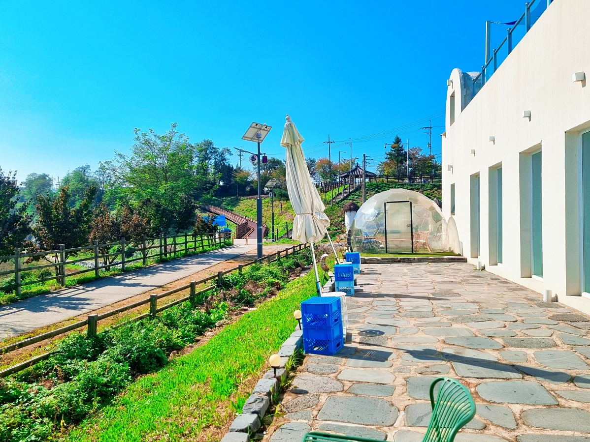 강원도 홍천 테샤로바 카페: 홍천강뷰 그리스식 감성 맛집, 쿠폰 정보