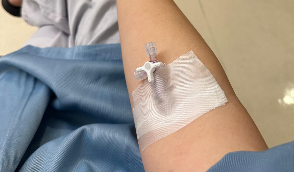 조영제-주사바늘