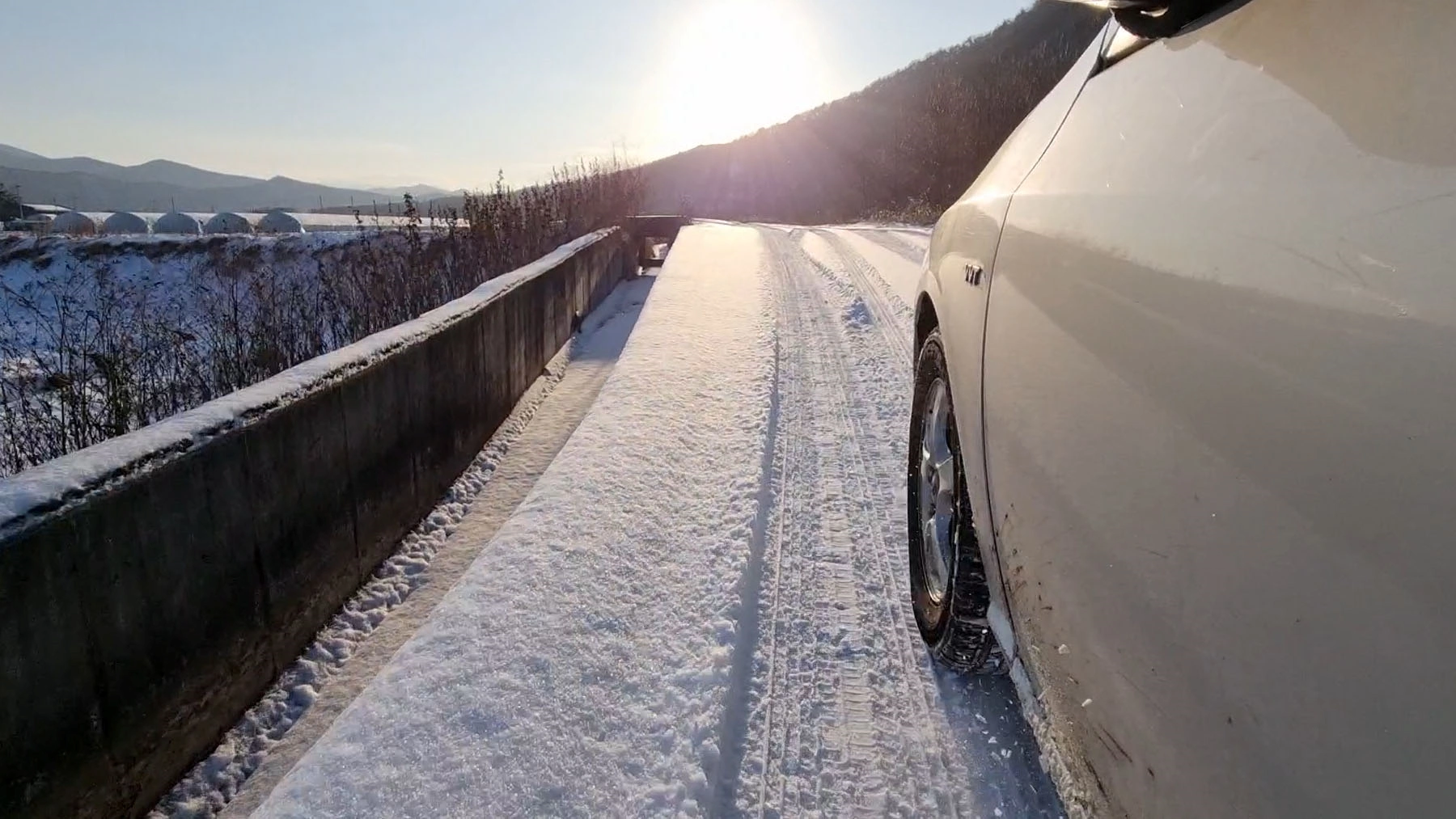 눈길 언덕 주행 모습