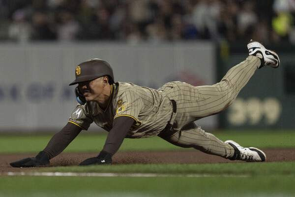 송성문 멀티히트: 샌디에이고 MLB 첫 선발 맹활약, 이정후와 코리안 더비 승리 및 현지 반응 총정리