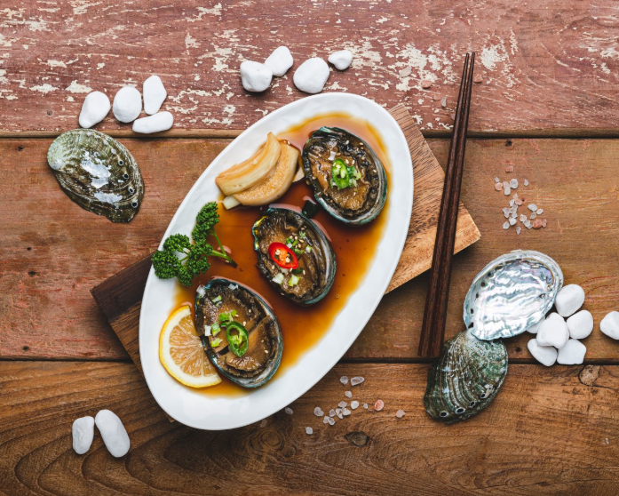 생생정보 간장 홍게장정식 전복장정식 새우장정식 기다려야제맛 강릉 초당동 유환식당