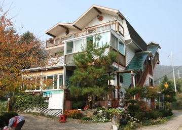 그린하우스 펜션