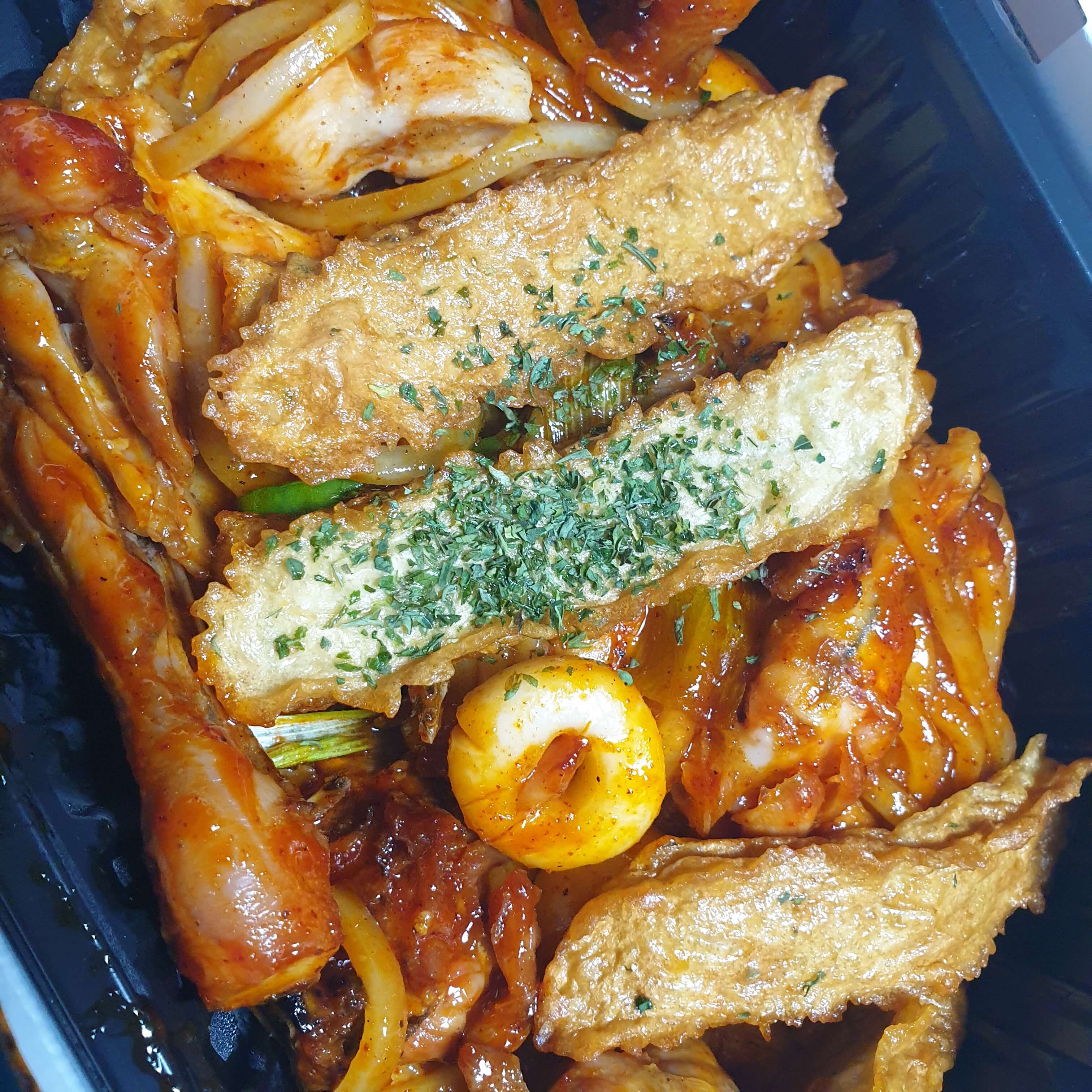 기영이숯불두마리치킨 어묵튀김