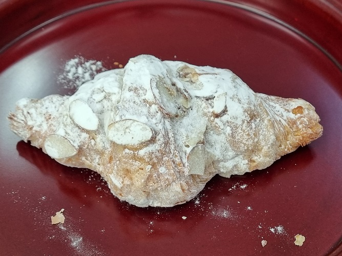 성심당 아몬드 크루아상