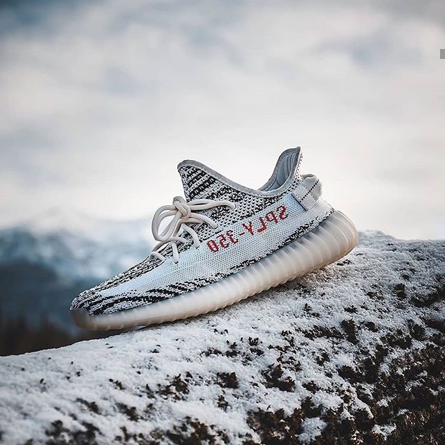 아디다스 이지부스트 350v2 지브라 재발매 라플