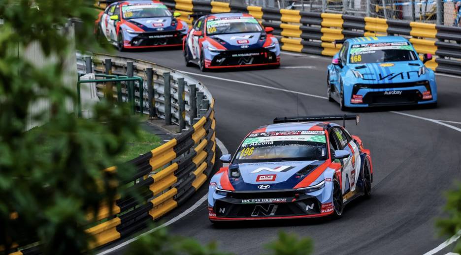 더 뉴 아반떼 N TCR 월드투어 드라이버 우승