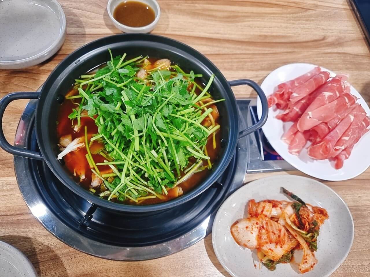 생생정보통 얼큰샤부칼국수 파주 손칼국수 맛집