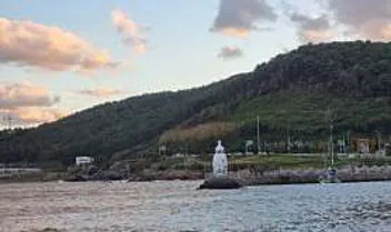 서암항남방파제등대