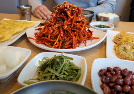 전현무계획2 대구 무침회 납작만두 57년 원조 맛집