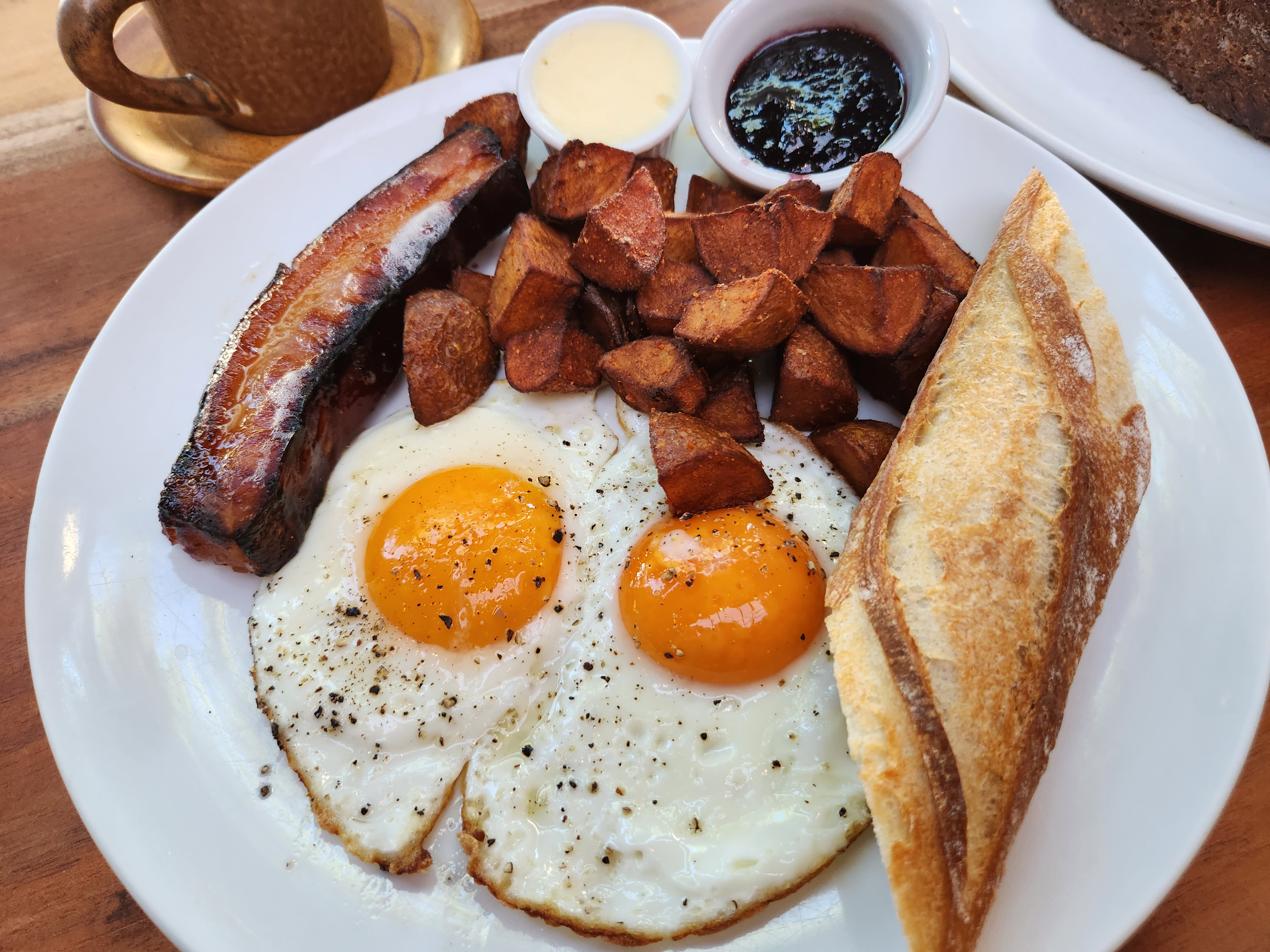 레귤러 브랙퍼스트