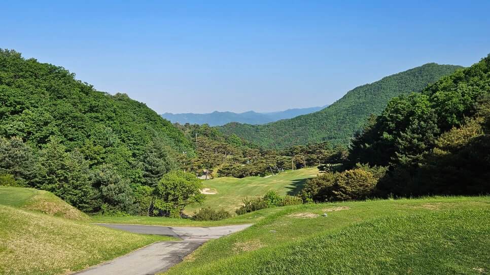 골프장 경험담 원주 센추리21cc 코스 다양성과 지형 특성 덕분에 여러 난이도의 라운드를 즐기는 골프장