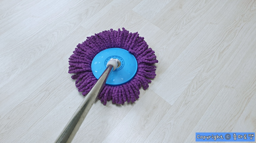 마른-걸레로-닦기