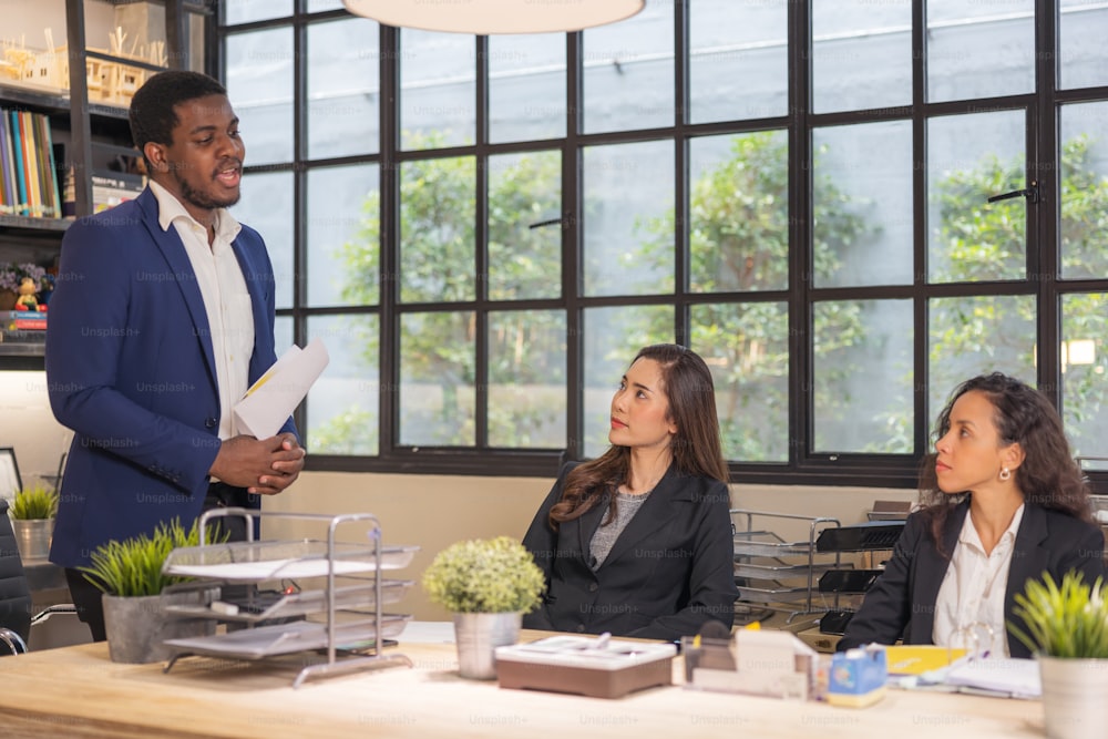 협력과 혁신 관련 이미지