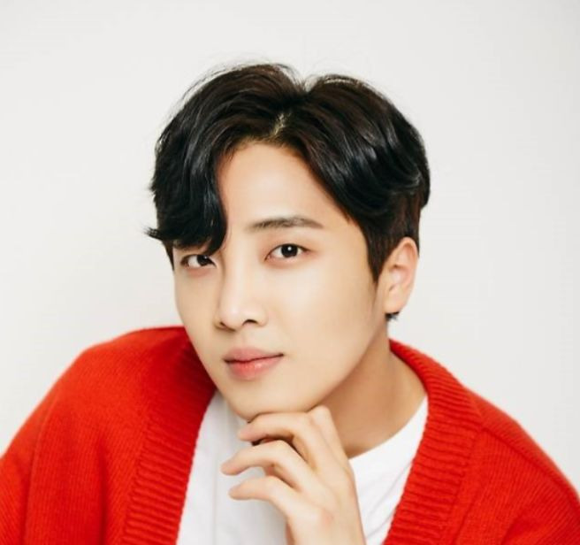 무명전설 황윤성 나이 프로필 본명 고향 학력 군대 종교 가족 완벽정리