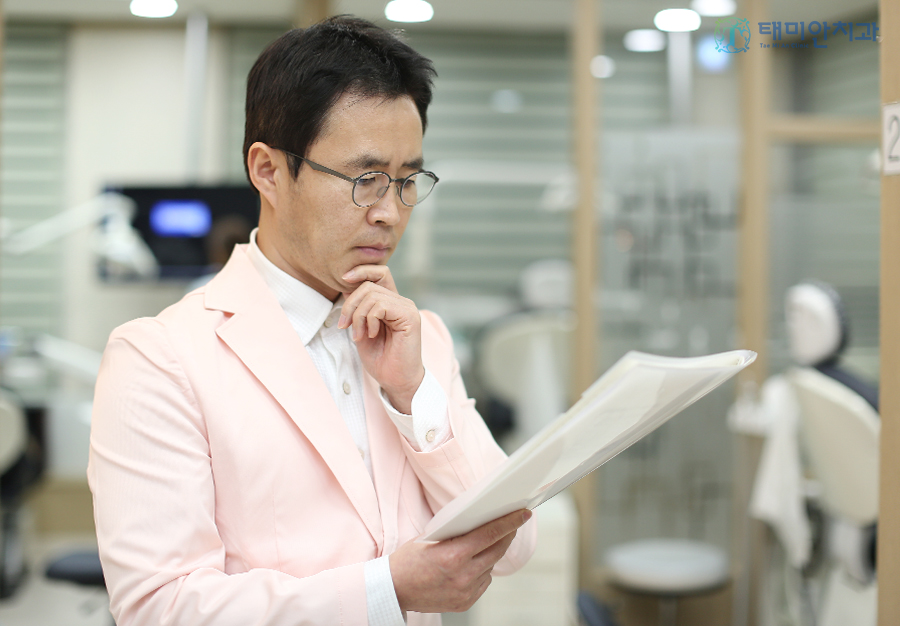 상봉동에서 10년 이상 진료한 태미안치과의 20년 이상 풍부한 고난도 임상 케이스 숙련된 의료진
