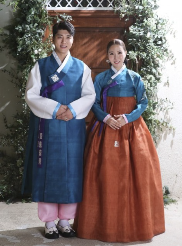 가수 유호(손재준) 가야금 병창 김지애 결혼 화보 사진