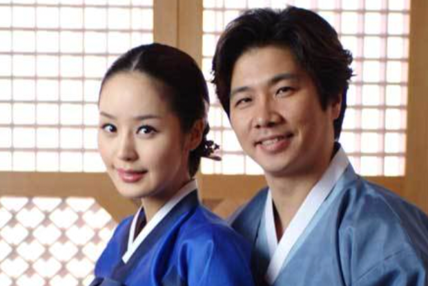 가수-장호일-아내