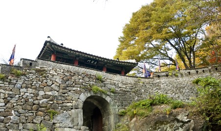 남한산성 동문