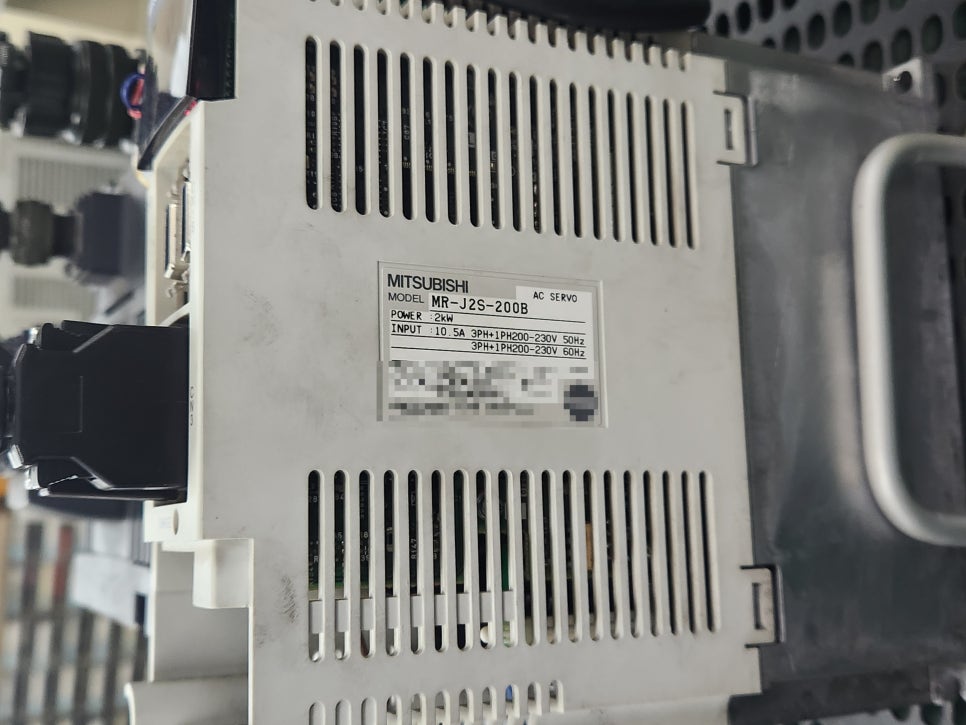 미쓰비시(MITSUBISHI) 서보드라이버 MR-J2S- 10B 20B 40B 60B 70B 100B 200B 350B 500B 700B 11KB 알람 발생 수리 완료