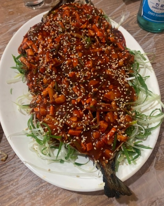 백반기행 사천 용궁포차촌 주차
