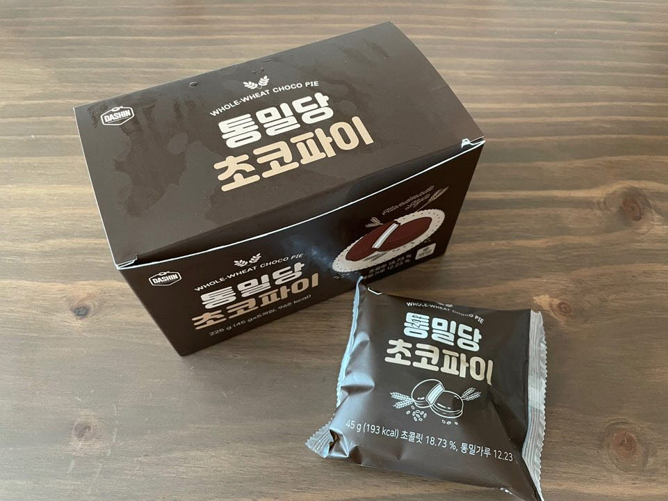 다신샵-통밀당-초코파이-속포장지-뉘여높은-모습